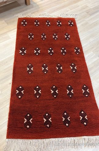 Moraccan 4' x 8'9"